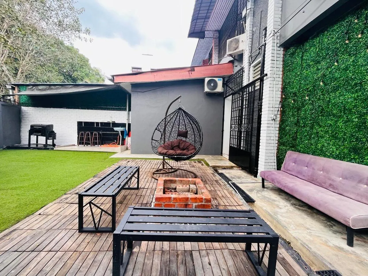 Botanical Retro-Cottage By Stayco George Town Holiday home